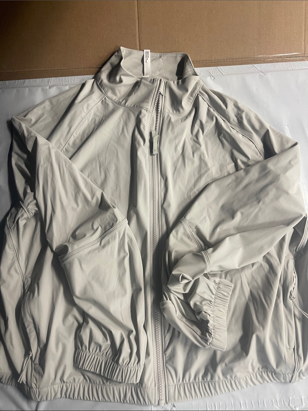 Mondetta Light Gray Women's Zip Windbreaker Jacket
